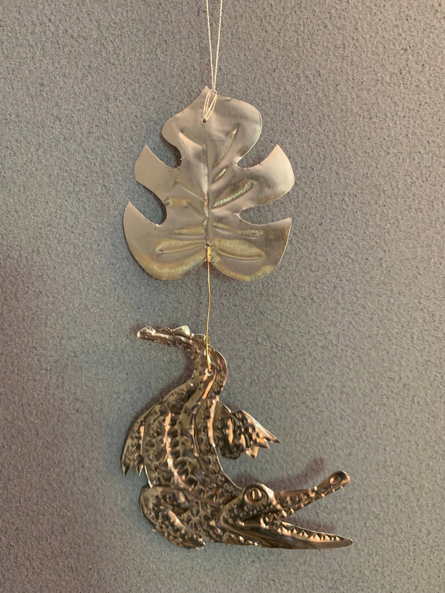 Alligator & Palm Leaf Embossed Silver Foil Wall Decor