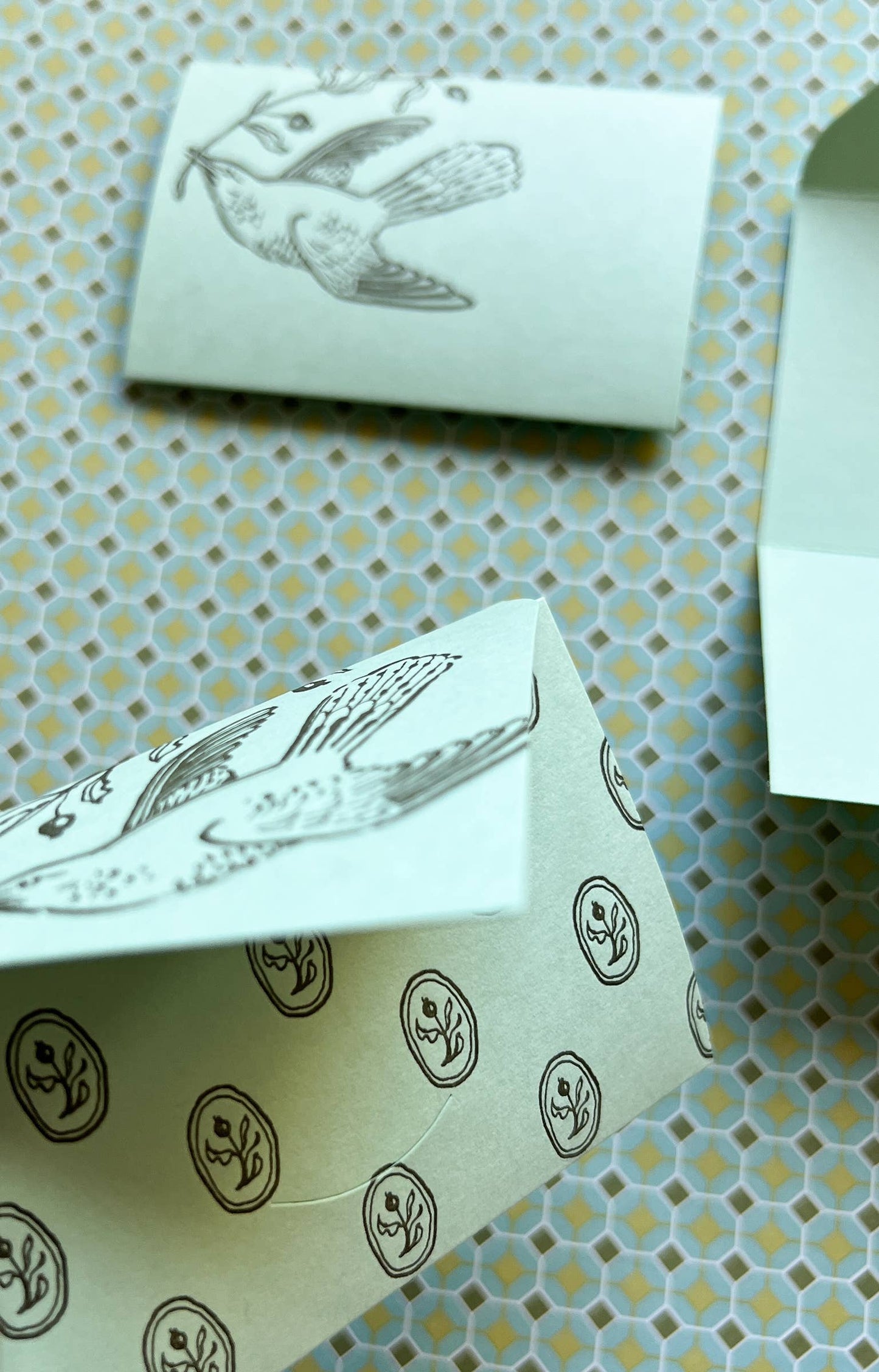 Holiday bird & holly mini fold up card