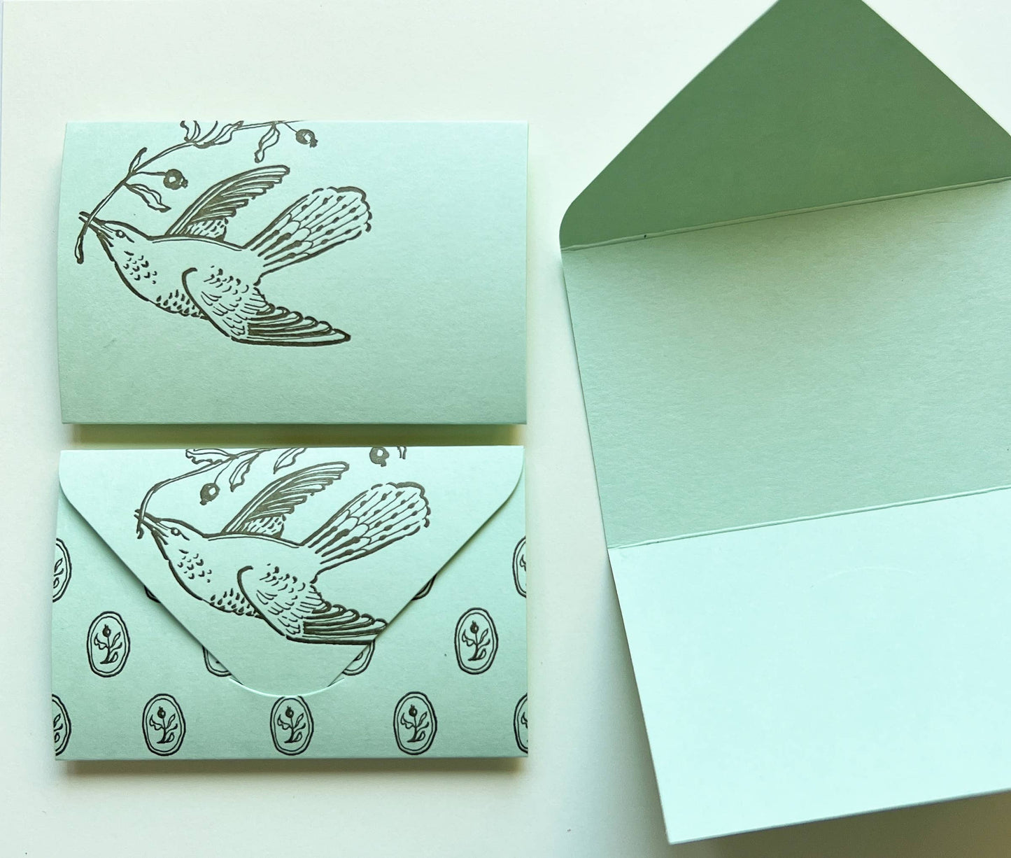 Holiday bird & holly mini fold up card