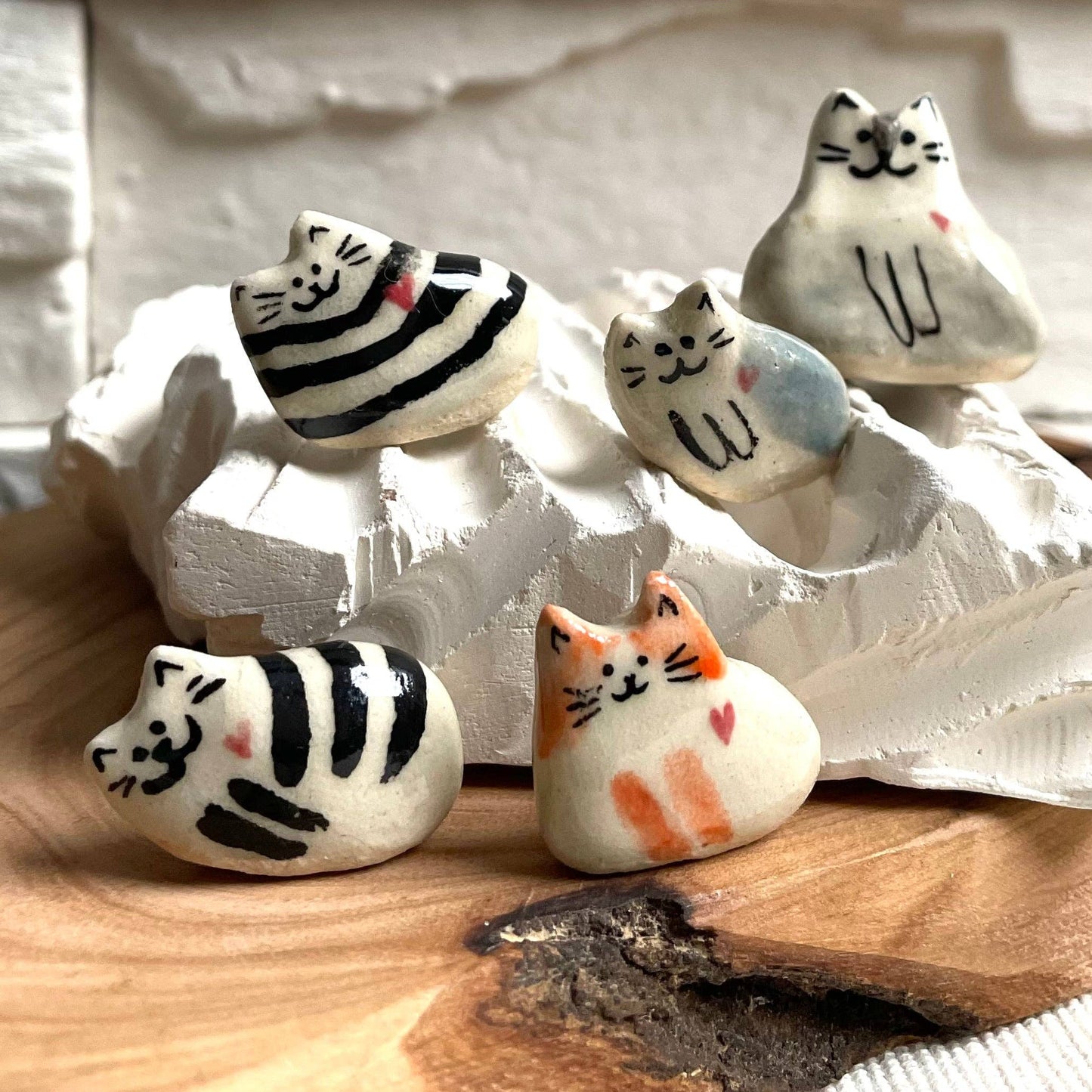Tiny Hand-Sculpted Ceramic Cats with Heart – Assorted Designs