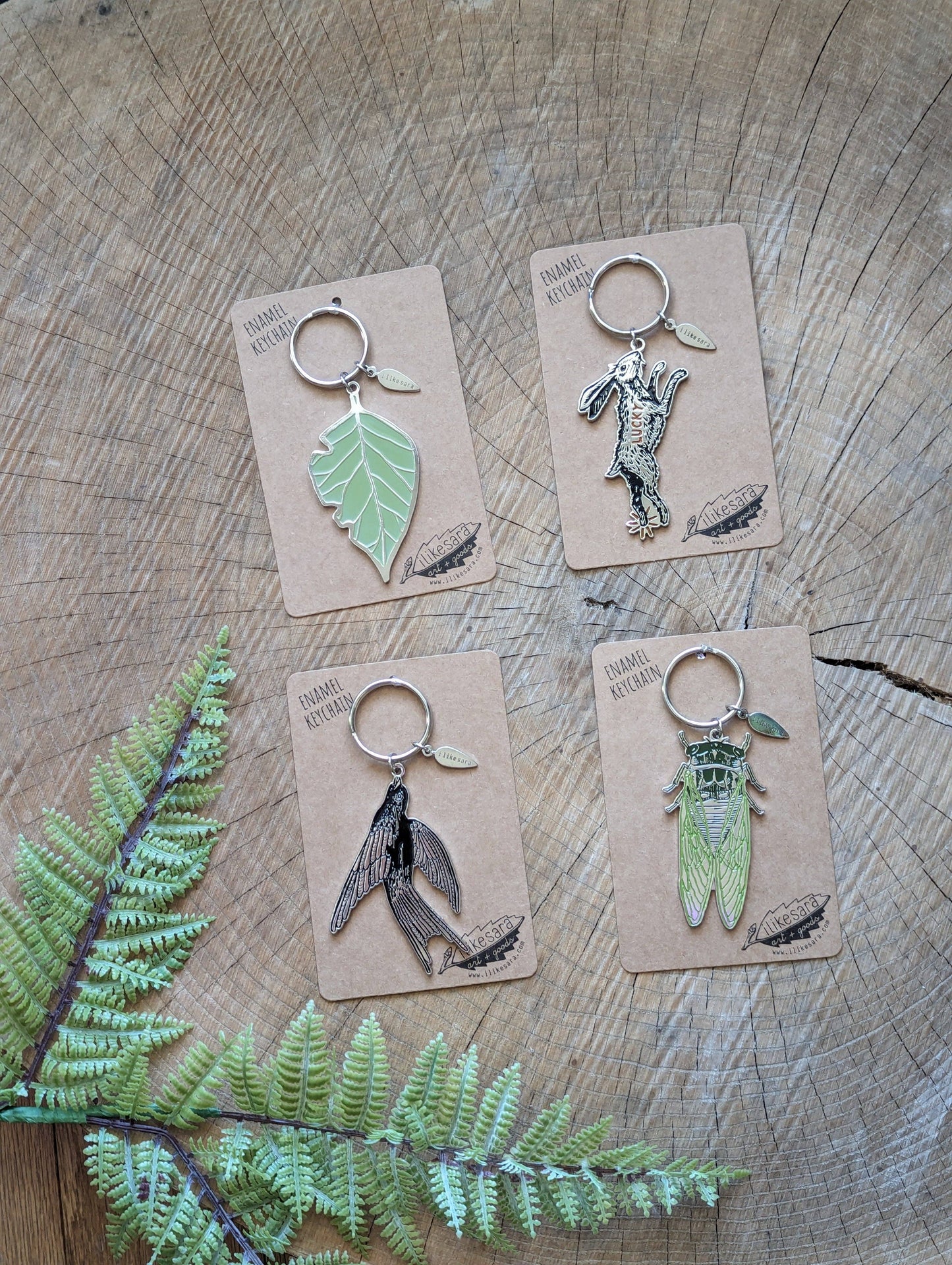 Metal enamel keychain / purse charm | flying black bird