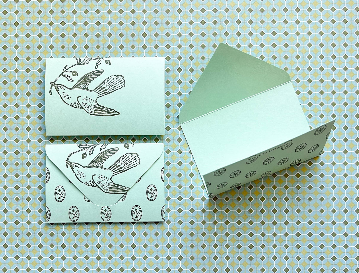 Holiday bird & holly mini fold up card