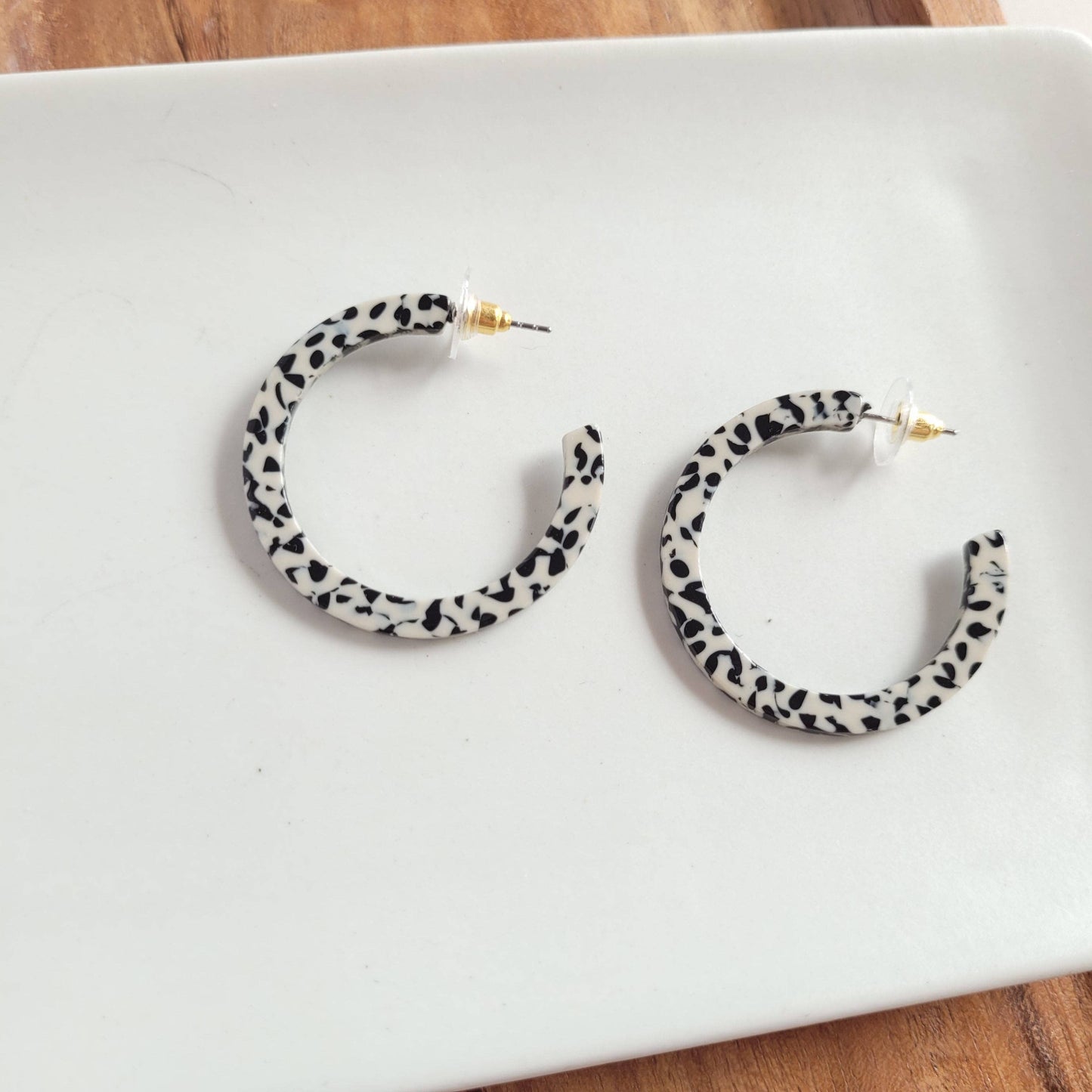 Camy Hoop Earrings